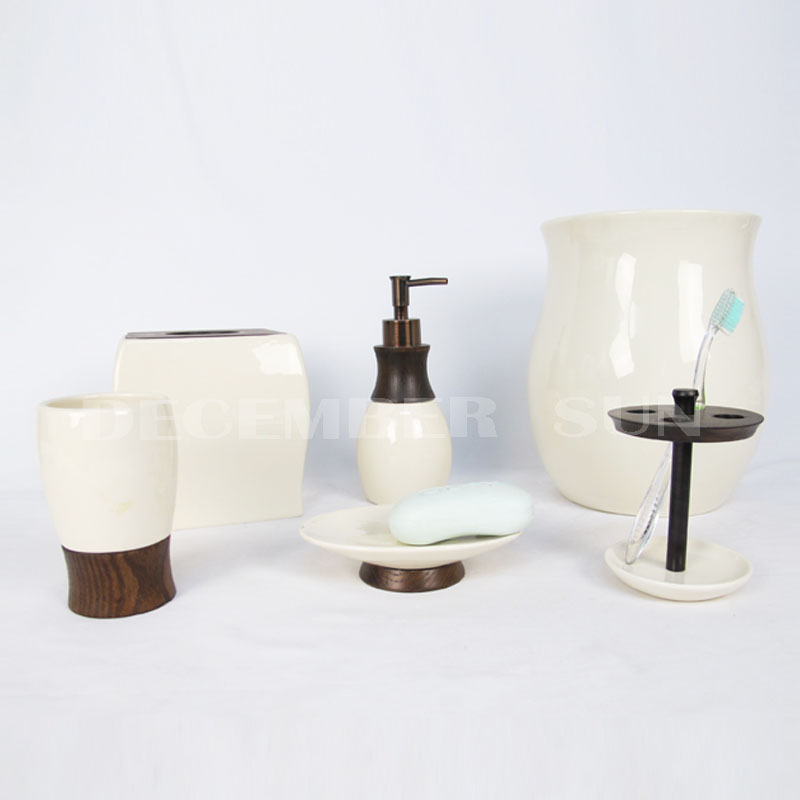 Ceramic cu piese de lemn, accesorii de baie, set de baie